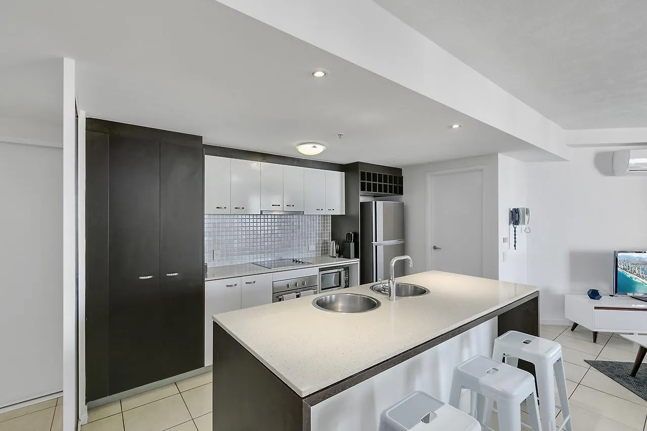 Wings Resort, Apartments And 2 Story Penthouses - We Accommodate Gold Coast 0*,